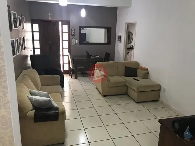 Apartamento com 126m² 3 quartos e 1 banheiro, à venda, no bairro São Sebastião em Porto Alegre