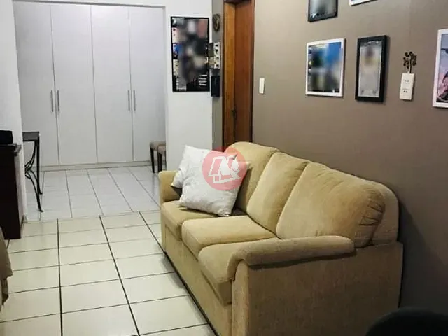 Apartamento com 126m² 3 quartos e 1 banheiro, à venda, no bairro São Sebastião em Porto Alegre