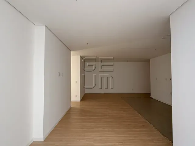 Apartamento 3 quartos e 2 banheiros, à venda, no bairro Terra Bonita em Londrina