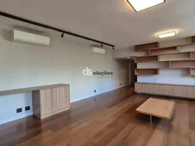 Apartamento 3 quartos e 4 banheiros, à venda, no bairro Consolação em São Paulo