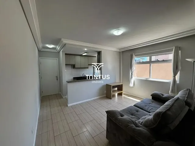 Apartamento 2 quartos e 1 banheiro, para alugar, no bairro Bacacheri em Curitiba