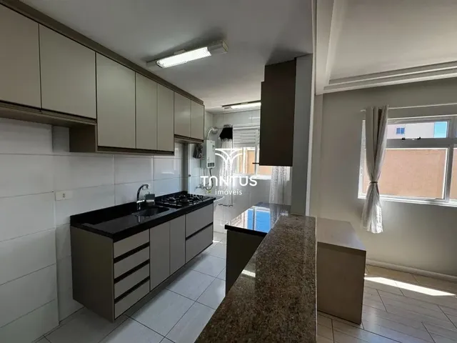 Apartamento 2 quartos e 1 banheiro, para alugar, no bairro Bacacheri em Curitiba