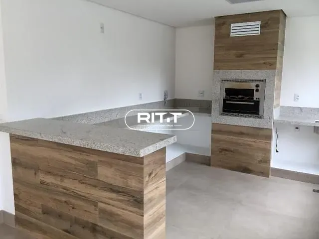 Apartamento com 85m² 3 quartos e 2 banheiros, à venda, no bairro Vila Itapura em Campinas