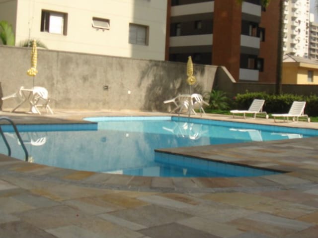 Apartamento com 140m² 3 quartos e 2 banheiros, à venda, no bairro Moema em São Paulo