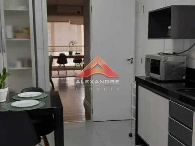 Apartamento com 142m² 3 quartos e 1 banheiro, à venda, no bairro Jardim das Indústrias em São José dos Campos