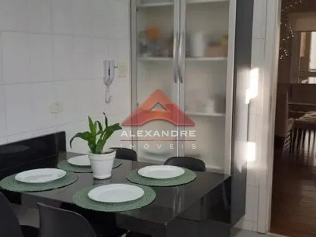 Apartamento com 142m² 3 quartos e 1 banheiro, à venda, no bairro Jardim das Indústrias em São José dos Campos