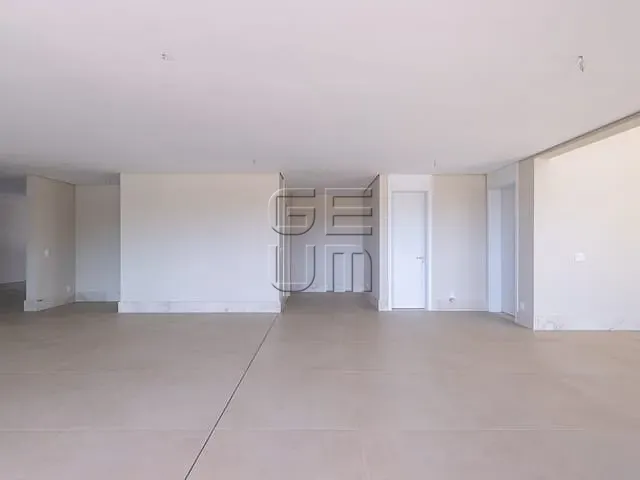 Apartamento com 873m² 4 quartos e 6 banheiros, à venda, no bairro Bela Suiça em Londrina