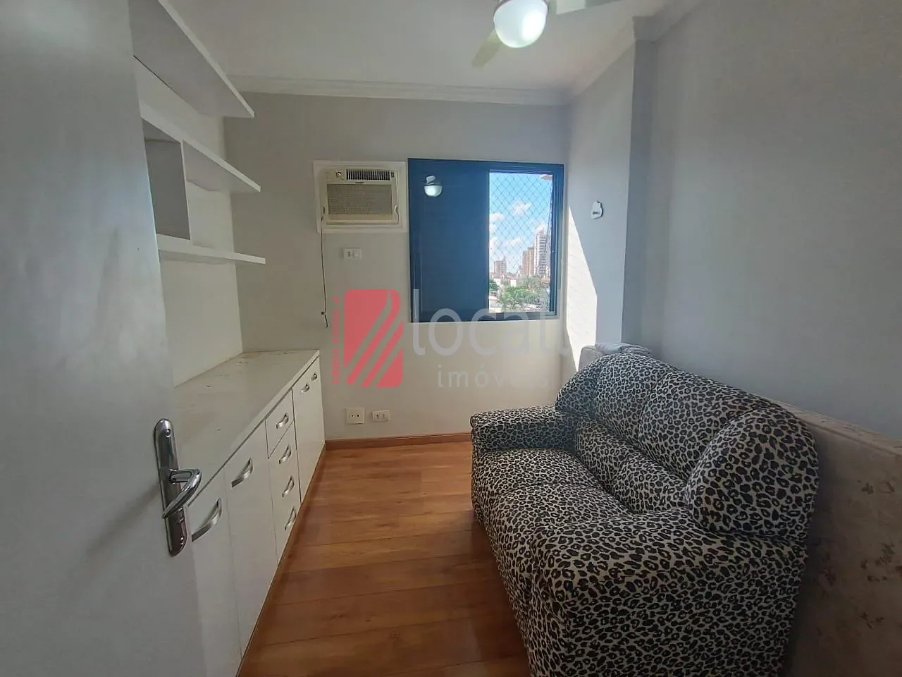 Apartamento com 3 quartos para aluguel, 85m² — foto 13 de 22