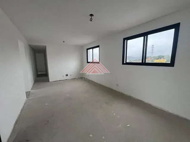 Apartamento com 85m² 3 quartos e 1 banheiro, à venda, no bairro Jardim Haydee em Mauá