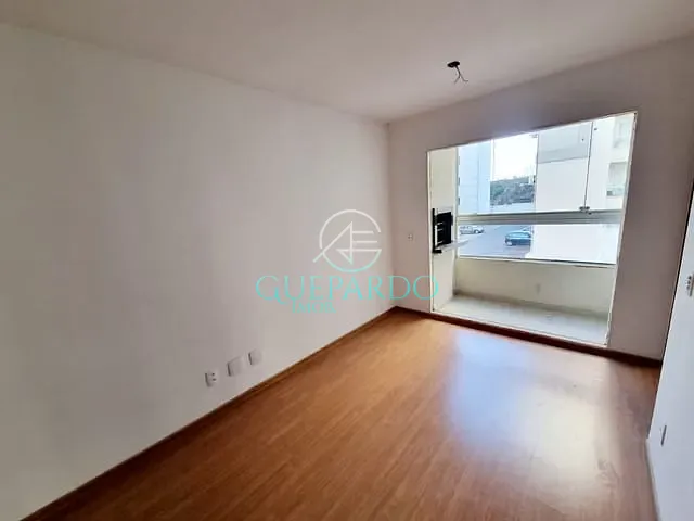 Apartamento com 55m² 2 quartos e 1 banheiro, para alugar, no bairro Gleba Fazenda Palhano em Londrina