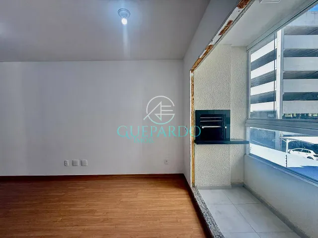 Apartamento com 55m² 2 quartos e 1 banheiro, para alugar, no bairro Gleba Fazenda Palhano em Londrina