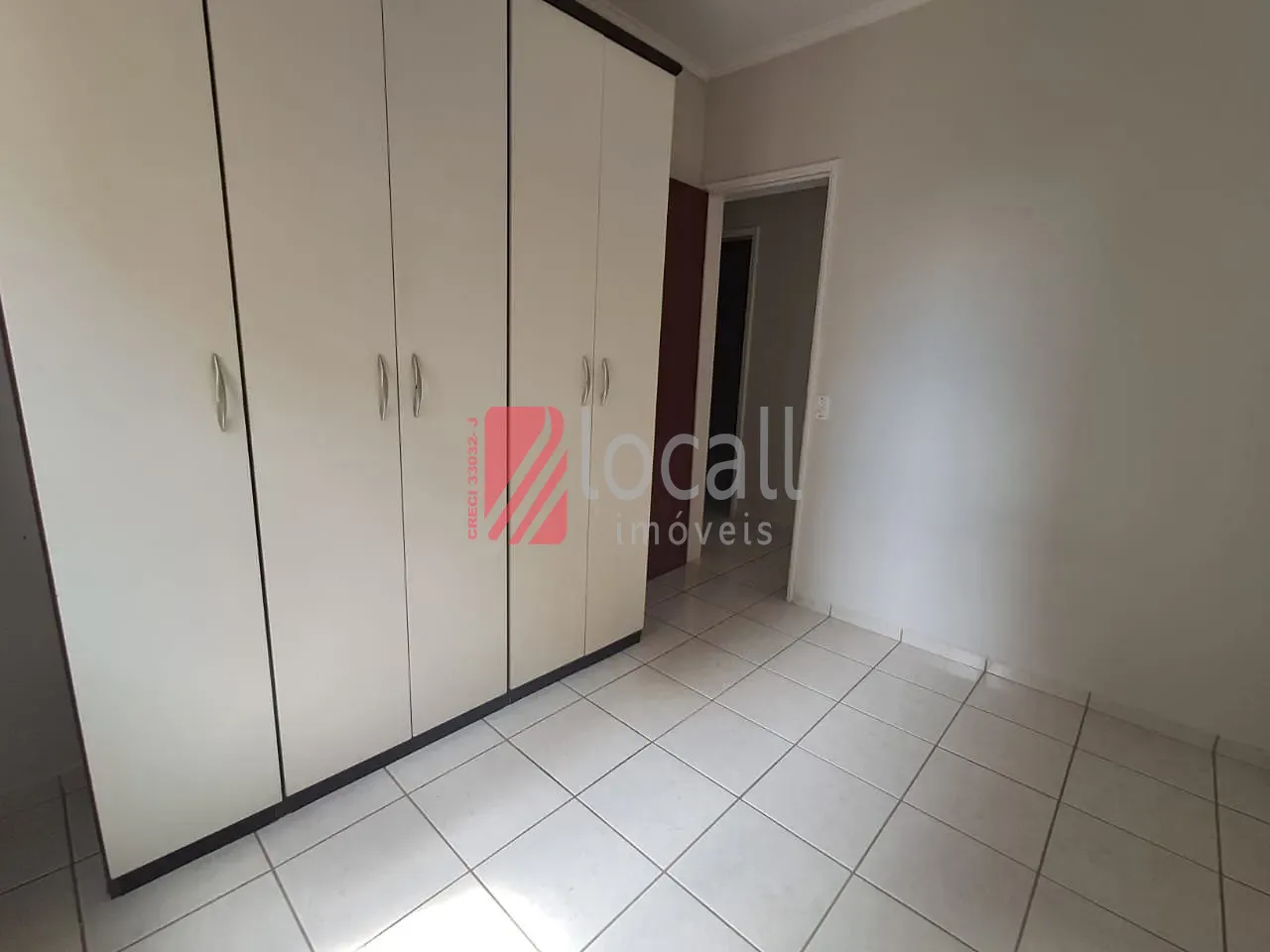 Apartamento com 3 quartos para aluguel, 82m² — foto 11 de 27