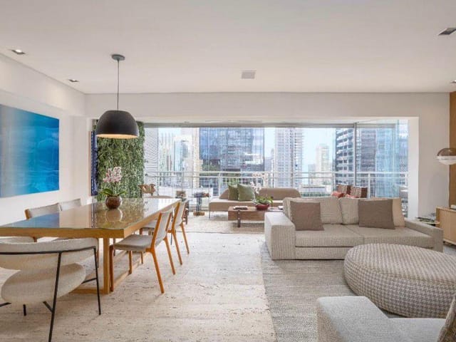 Apartamento com 169m² 3 quartos e 4 banheiros, à venda, no bairro Itaim Bibi em São Paulo