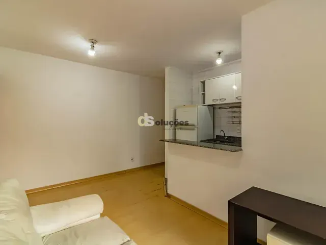 Apartamento 1 quarto e 1 banheiro, à venda, no bairro Parque Imperial em São Paulo