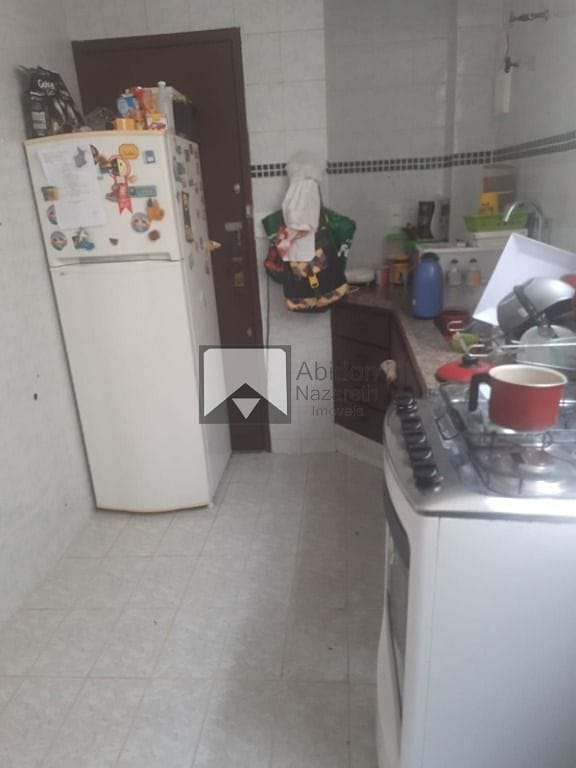 Apartamento à venda com 2 quartos, 60m² - Foto 14