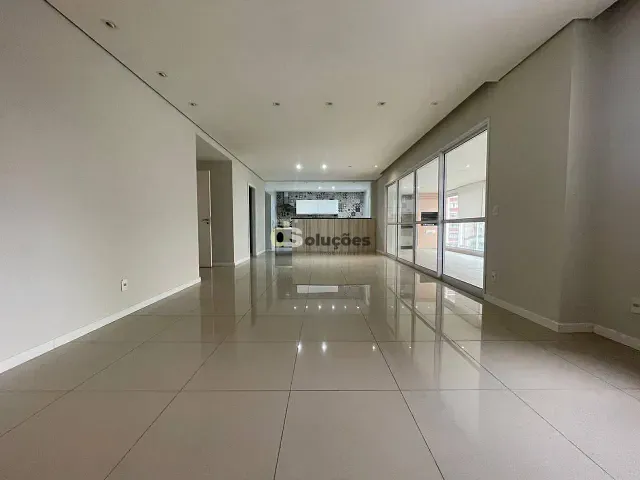 Apartamento 4 quartos e 5 banheiros, à venda, no bairro Aclimação em São Paulo