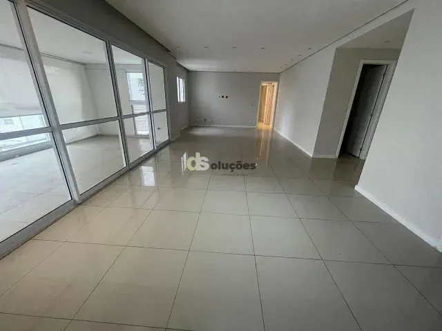 Apartamento 4 quartos e 5 banheiros, à venda, no bairro Aclimação em São Paulo