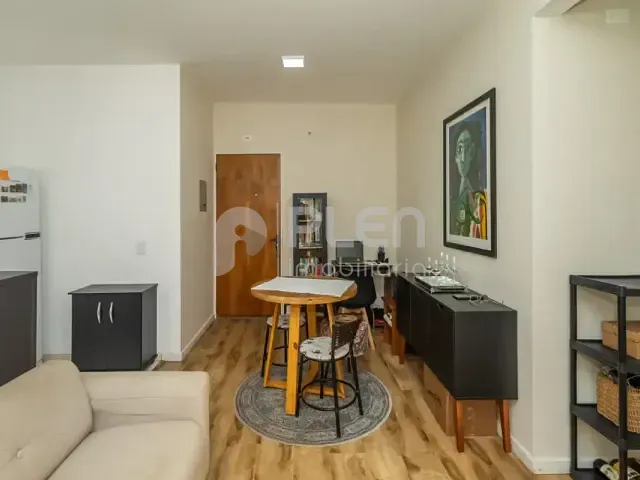 Apartamento 1 quarto e 1 banheiro, à venda, no bairro Saúde em São Paulo