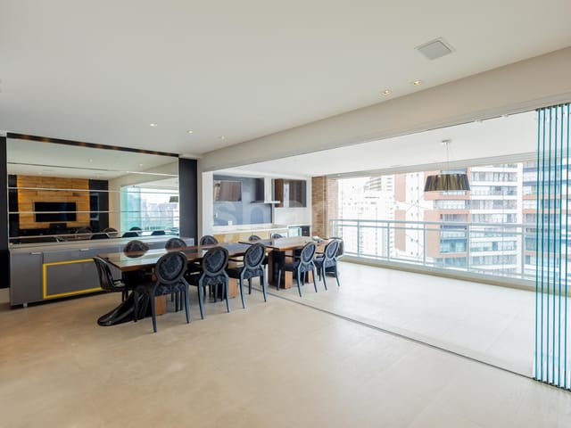 Apartamento 3 quartos e 5 banheiros, para alugar, no bairro Itaim Bibi em São Paulo