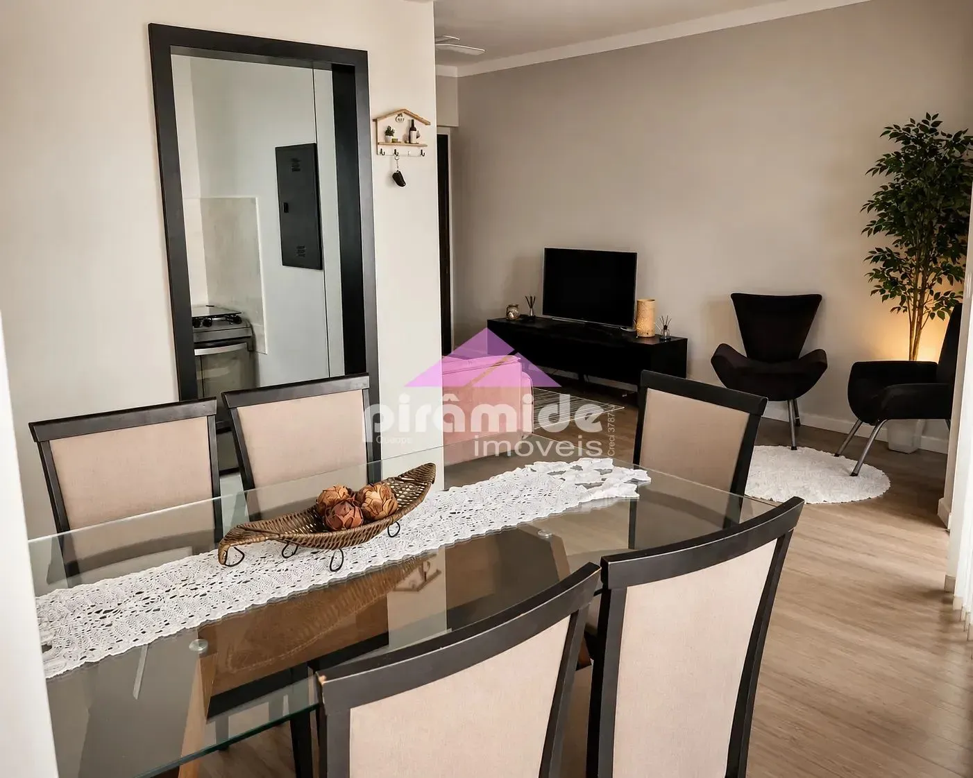 Apartamento, 2 quartos, 70 m² - Foto 1