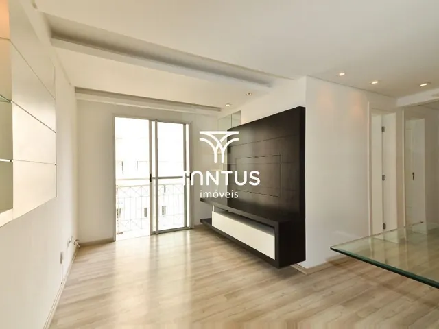 Apartamento 3 quartos e 2 banheiros, para alugar, no bairro Água Verde em Curitiba