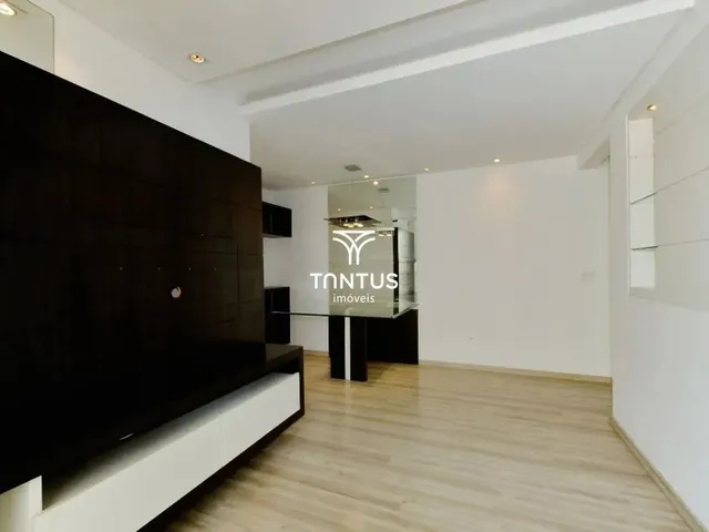 Apartamento 3 quartos e 2 banheiros, para alugar, no bairro Água Verde em Curitiba
