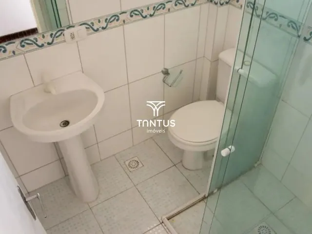 Apartamento 2 quartos e 1 banheiro, para alugar, no bairro Capão da Imbuia em Curitiba