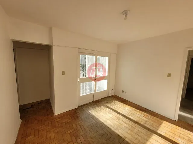 Apartamento com 75m² 2 quartos e 1 banheiro, para alugar, no bairro Santana em Porto Alegre