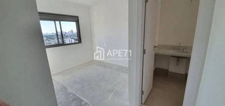 Apartamento à venda com 3 quartos, 200m² - Foto 7