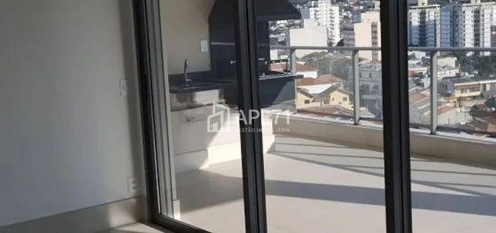 Apartamento à venda com 3 quartos, 200m² - Foto 2