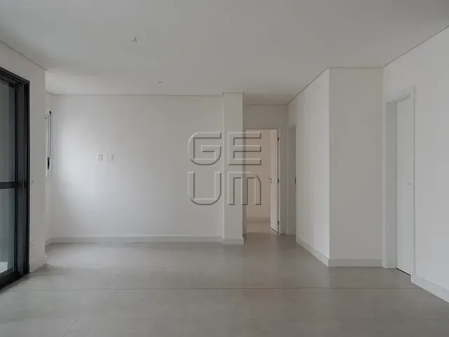 Apartamento com 213m² 2 quartos e 3 banheiros, à venda, no bairro Gleba Fazenda Palhano em Londrina