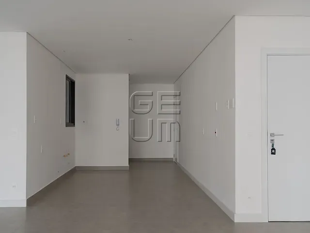 Apartamento com 213m² 2 quartos e 3 banheiros, à venda, no bairro Gleba Fazenda Palhano em Londrina
