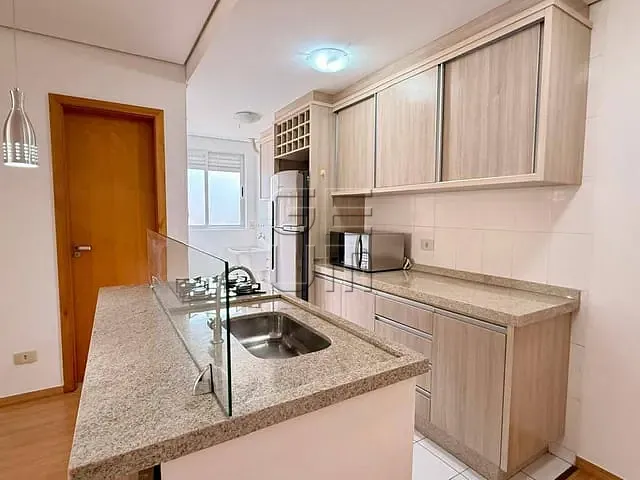 Apartamento 1 quarto e 1 banheiro, à venda, no bairro Centro em Londrina