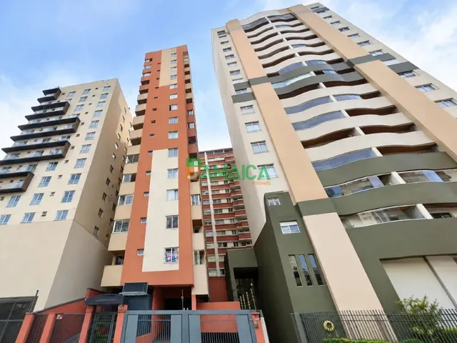 Apartamento 1 quarto e 1 banheiro, à venda, no bairro CRISTO REI em Curitiba