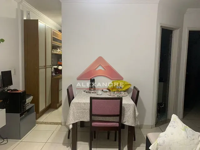 Apartamento com 51m² 2 quartos e 1 banheiro, à venda, no bairro Parque Industrial em São José dos Campos
