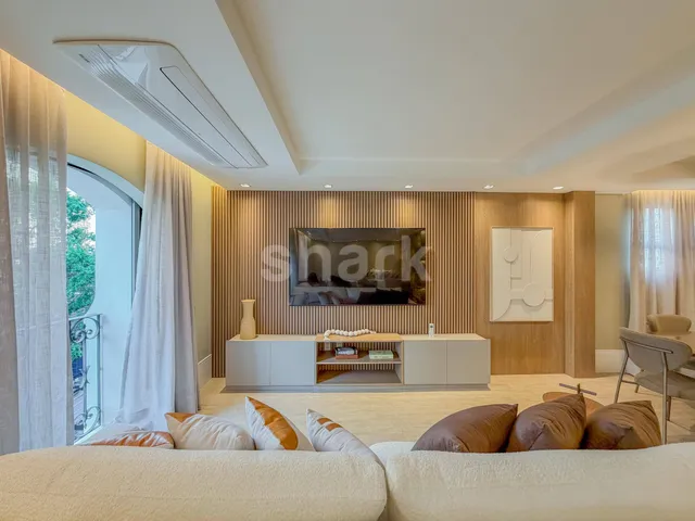 Apartamento com 222m² 3 quartos e 4 banheiros, à venda ou para alugar, no bairro Jardim Paulista em São Paulo