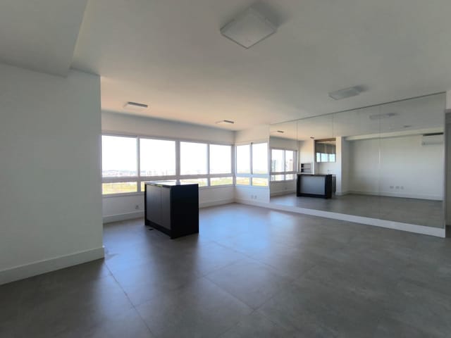 Apartamento 3 quartos e 4 banheiros, para alugar, no bairro Gleba Fazenda Palhano em Londrina