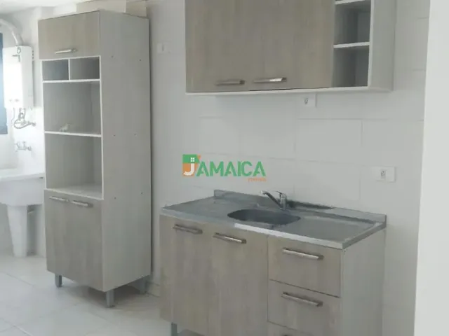 Apartamento com 70m² 2 quartos e 1 banheiro, à venda, no bairro Cajuru em Curitiba