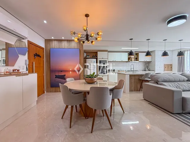 Apartamento 3 quartos e 3 banheiros, à venda, no bairro Centro em Campo Bom