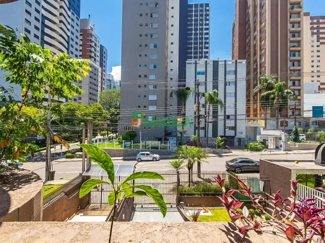 Apartamento com 71m² 2 quartos e 3 banheiros, à venda, no bairro BIGORRILHO em Curitiba