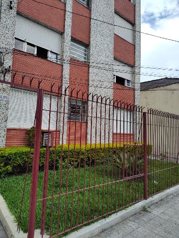 Apartamento com 80m² 2 quartos e 1 banheiro, à venda, no bairro Centro em Pelotas