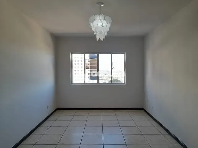 Apartamento com 110m² 3 quartos e 2 banheiros, à venda, no bairro Centro em Ponta Grossa