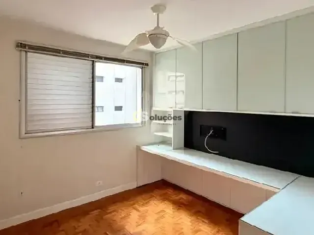 Apartamento 3 quartos e 2 banheiros, à venda, no bairro Moema em São Paulo