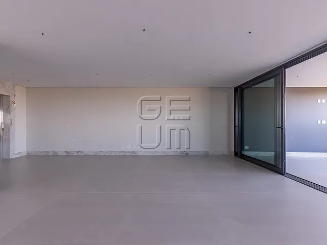 Apartamento 4 quartos e 6 banheiros, à venda, no bairro Nova Prochet em Londrina