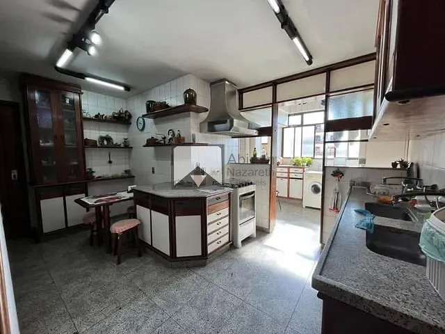 Apartamento com 240m² 4 quartos e 3 banheiros, à venda, no bairro Ingá em Niterói