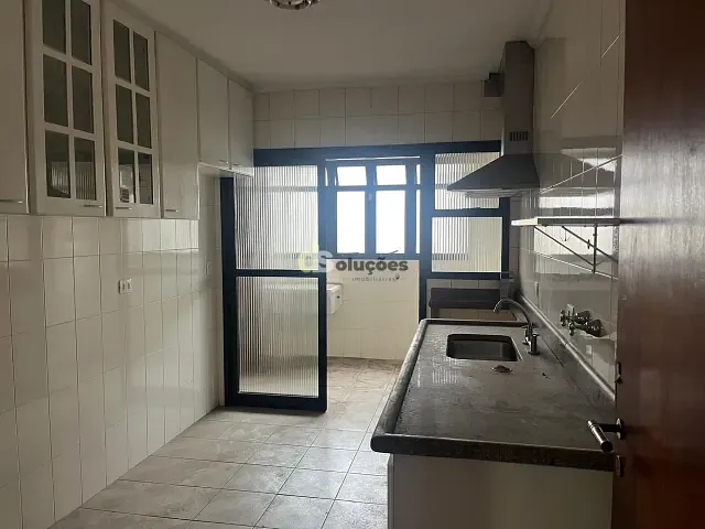 Apartamento 3 quartos e 3 banheiros, à venda, no bairro Bosque da Saúde em São Paulo
