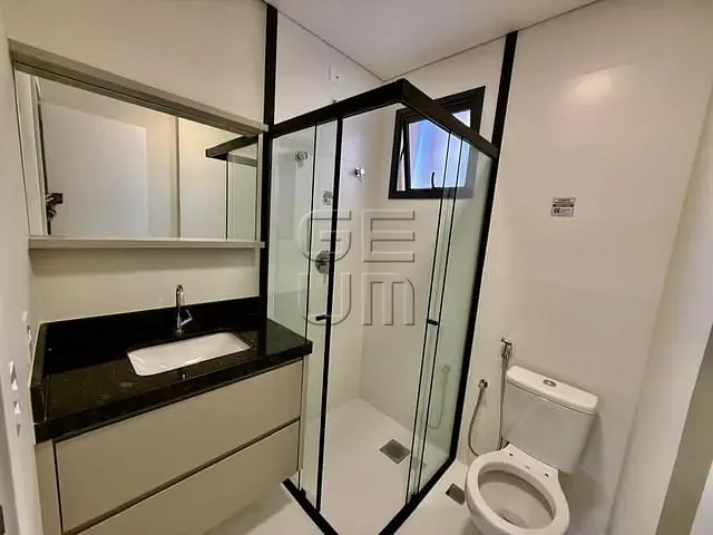 Apartamento 3 quartos e 2 banheiros, à venda, no bairro Centro em Londrina