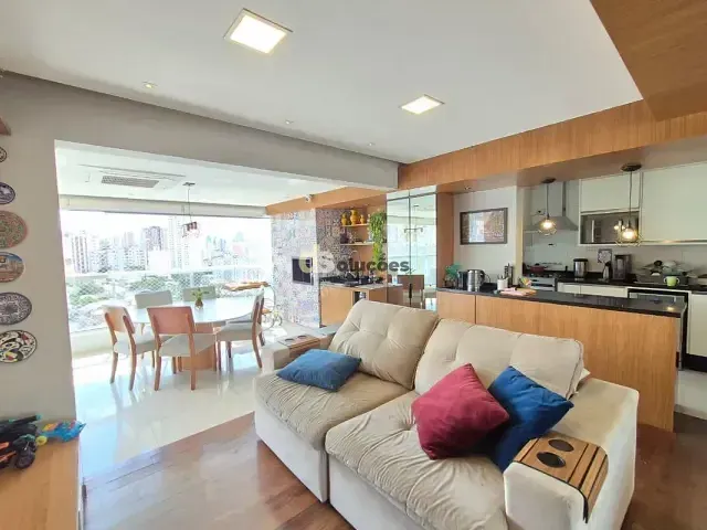 Apartamento 3 quartos e 2 banheiros, à venda, no bairro Cambuci em São Paulo
