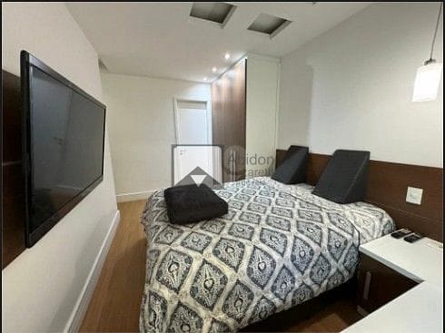 Apartamento à venda com 3 quartos, 115m² - Foto 19