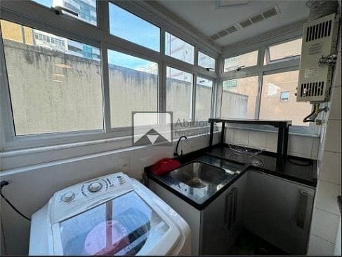Apartamento à venda com 3 quartos, 115m² - Foto 12